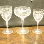 846 1082 GLASS SET